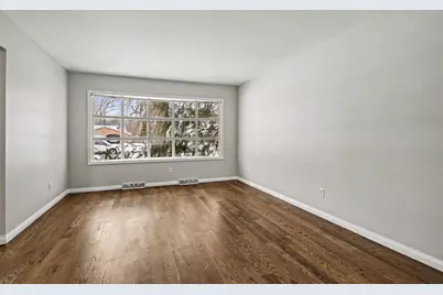 3427 W Valley View, Saint Joseph, MI 49085 - Photo 13