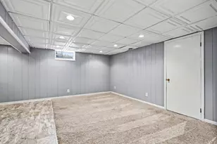 3427 W Valley View, Saint Joseph, MI 49085 - Photo 23