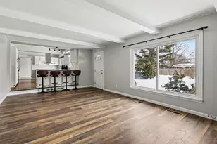 3427 W Valley View, Saint Joseph, MI 49085 - Photo 5