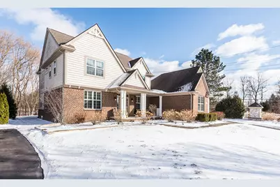 5222 Sandlewood Drive, Commerce Township, MI 48382 - Photo 3