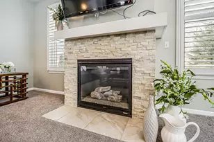 5222 Sandlewood Dr, Commerce Township, MI 48382 - Photo 29