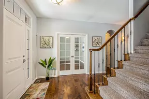 5222 Sandlewood Dr, Commerce Township, MI 48382 - Photo 9