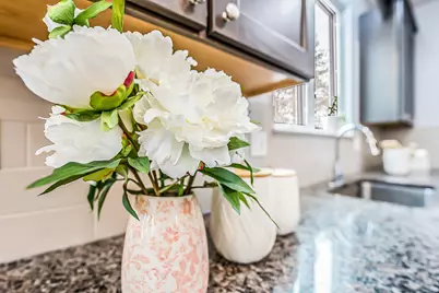 5222 Sandlewood Drive, Commerce Township, MI 48382 - Photo 19