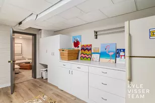 958 Pinecrest Ave SE, East Grand Rapids, MI 49506 - Photo 57