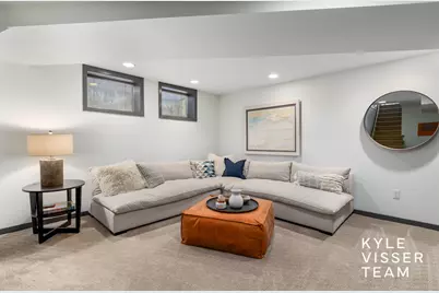 958 Pinecrest Avenue SE, East Grand Rapids, MI 49506 - Photo 53