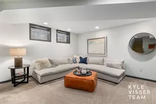 958 Pinecrest Ave SE, East Grand Rapids, MI 49506 - Photo 53