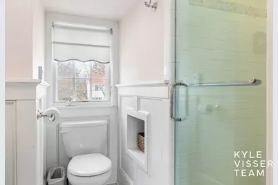 958 Pinecrest Avenue SE, East Grand Rapids, MI 49506 - Photo 45