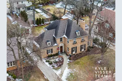 958 Pinecrest Avenue SE, East Grand Rapids, MI 49506 - Photo 69