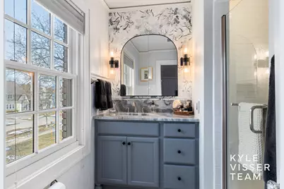 958 Pinecrest Avenue SE, East Grand Rapids, MI 49506 - Photo 41