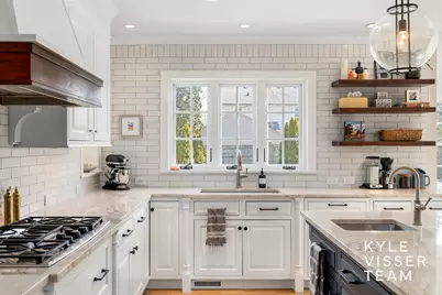 958 Pinecrest Avenue SE, East Grand Rapids, MI 49506 - Photo 19