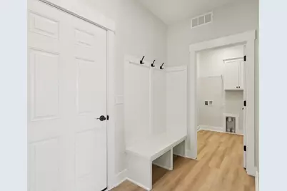 5553 Canal Avenue SW #64, Wyoming, MI 49418 - Photo 5