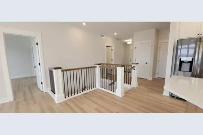 5553 Canal Avenue SW #64, Wyoming, MI 49418 - Photo 13