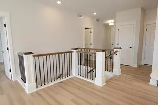 5553 Canal Ave SW, Wyoming, MI 49418 - Photo 13