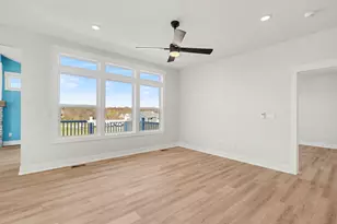 5553 Canal Ave SW, Wyoming, MI 49418 - Photo 9