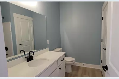5553 Canal Avenue SW #64, Wyoming, MI 49418 - Photo 5