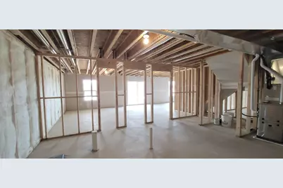 5553 Canal Avenue SW #64, Wyoming, MI 49418 - Photo 25