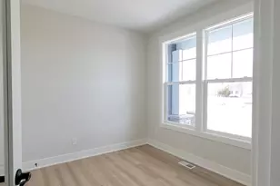 5553 Canal Ave SW, Wyoming, MI 49418 - Photo 3