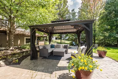 1257 Bicentennial Parkway, Ann Arbor, MI 48108 - Photo 3