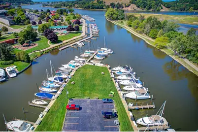 96 Wharfside, Grand Haven, MI 49417 - Photo 3