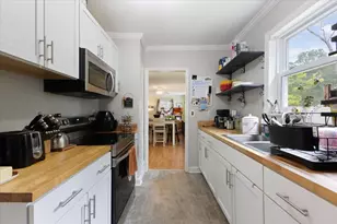 6175 Hatchery Rd, Waterford, MI 48329 - Photo 9