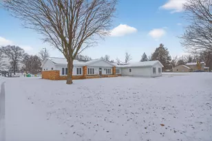 130 East St, Jackson, MI 49201 - Photo 1