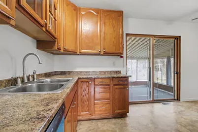 2329 Brooktree Court, Ypsilanti, MI 48198 - Photo 7