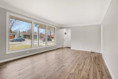 36891 Thinbark Street, Wayne, MI 48184 - Photo 5