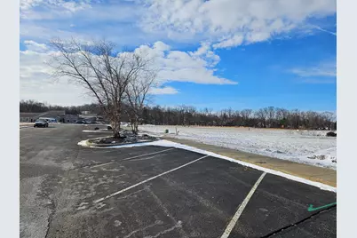 56350 Village Center Circle, Mattawan, MI 49071 - Photo 11