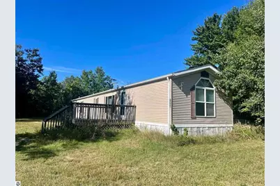 1404 S Taxiway Delta, Lake City, MI 49651 - Photo 1