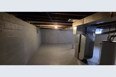 1342 Monroe Street, Benton Harbor, MI 49022 - Photo 15