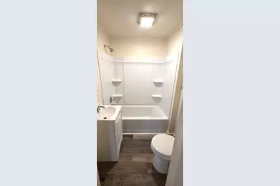 1342 Monroe Street, Benton Harbor, MI 49022 - Photo 11