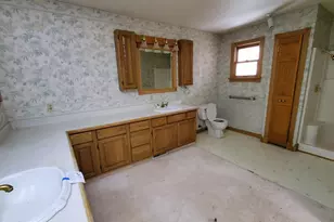 2833 58th St, Fennville, MI 49408 - Photo 9