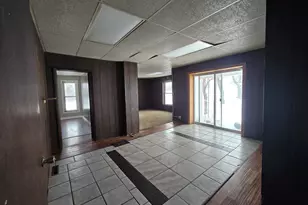 10108 S 37 1/2 Rd, Cadillac, MI 49601 - Photo 17