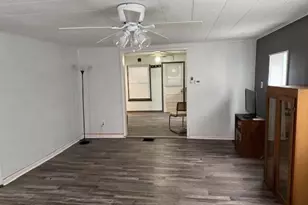 2613 Bartlett Rd, Pleasant Lake, MI 49272 - Photo 9