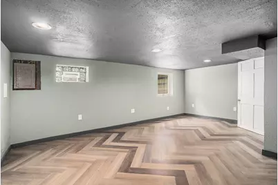 1919 Brunswick Street, Muskegon, MI 49442 - Photo 11