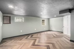 1919 Brunswick St, Muskegon, MI 49442 - Photo 11