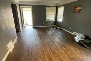 10006 Auburn St, Detroit, MI 48228 - Photo 3