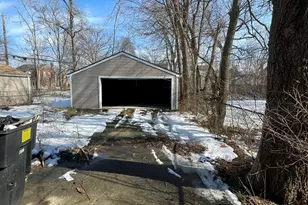 10006 Auburn St, Detroit, MI 48228 - Photo 23