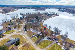 10845 E Royal Rd, Canadian Lakes, MI 49346 - Photo 41