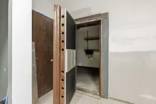 4214 Plainfield Ave NE, Grand Rapids, MI 49525 - Photo 41