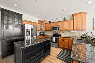 7196 Turkey Glen Trail, Kalamazoo, MI 49009 - Photo 11