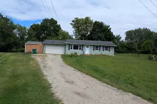 2101 Maple Ln, Hastings, MI 49058 - Photo 21