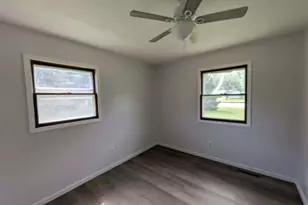 2101 Maple Ln, Hastings, MI 49058 - Photo 13