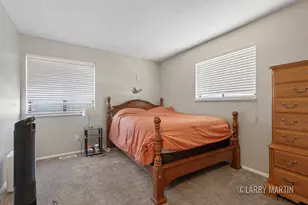 2937 Byron Center Ave SW, Wyoming, MI 49519 - Photo 9