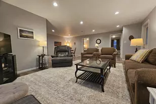 4492 E Bear Lake Rd, Osseo, MI 49266 - Photo 11