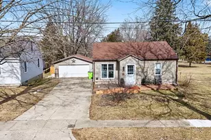 1008 W Grove St, Greenville, MI 48838 - Photo 1