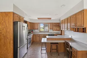 245 Lynbrook Dr, Coldwater, MI 49036 - Photo 11