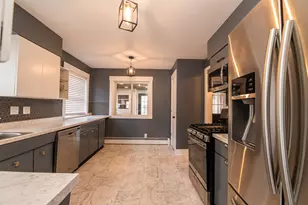 3916 Edgewood St SW, Grandville, MI 49418 - Photo 7