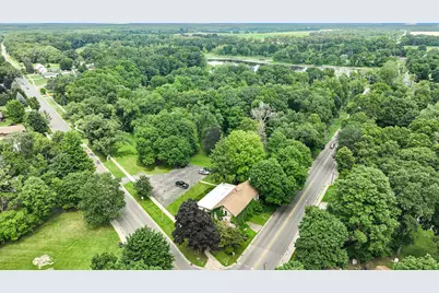 801 Portage Avenue, Three Rivers, MI 49093 - Photo 5