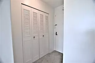 555 E William St, Ann Arbor, MI 48104 - Photo 9